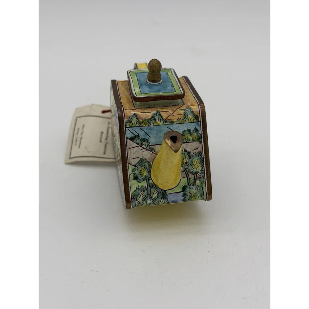 Kevin Chen product vintage